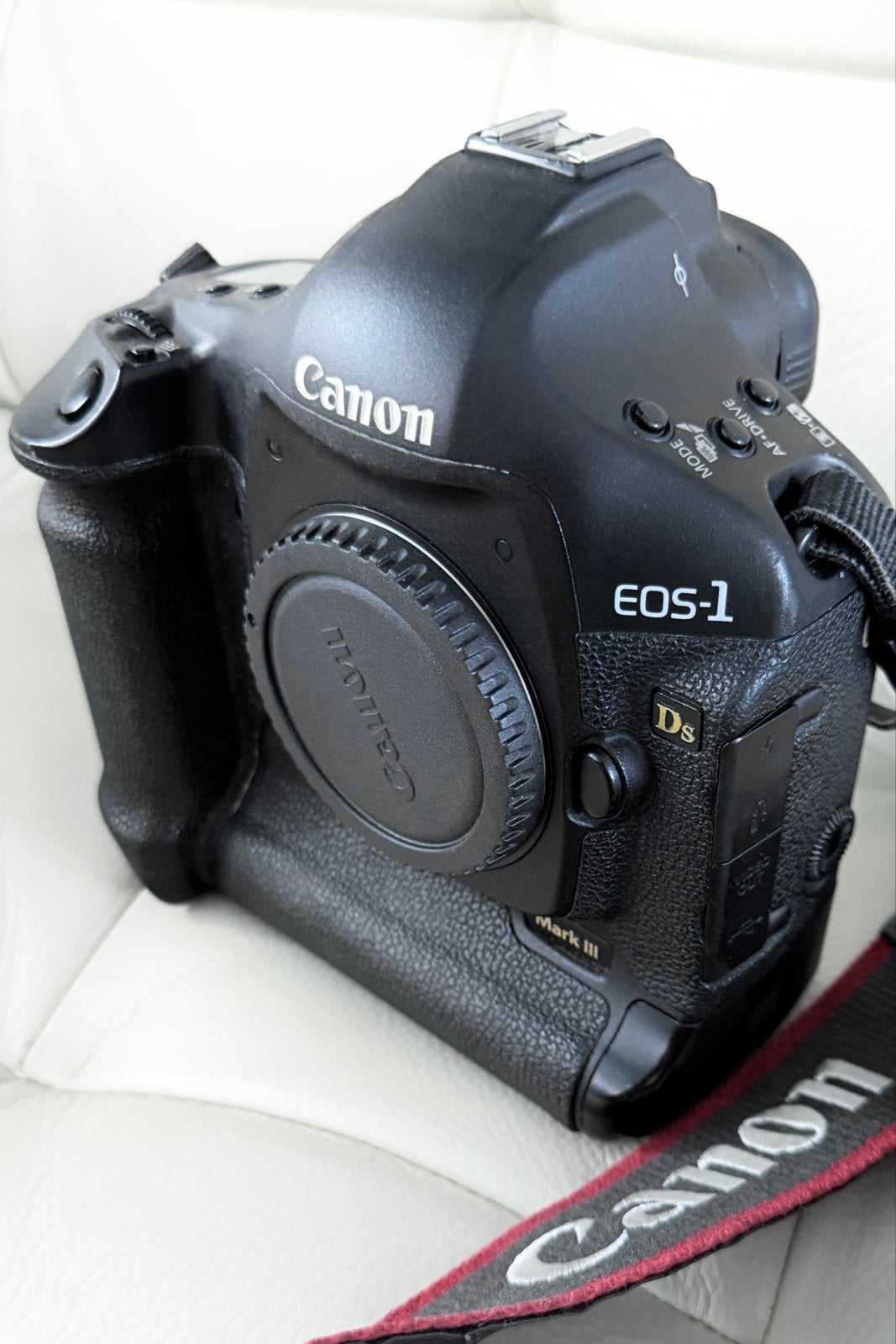 Canon EOS-1Ds Mark III spiegelreflexcamera, Audio, Tv en Foto, Fotocamera's Digitaal, Ingebouwde flitser, Bodydop, Spiegelreflex