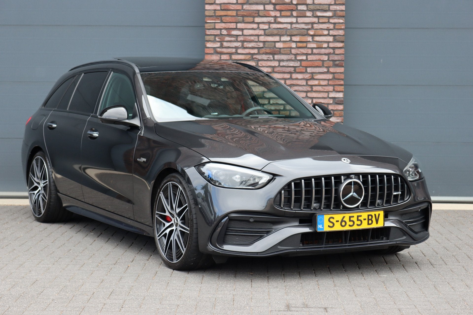 Mercedes-Benz C-Klasse Estate AMG 43 4MATIC Premium+ | Distr, Auto's, Dealer onderhouden, 4 cilinders, Vierwielaandrijving, Hybride Elektrisch/Benzine