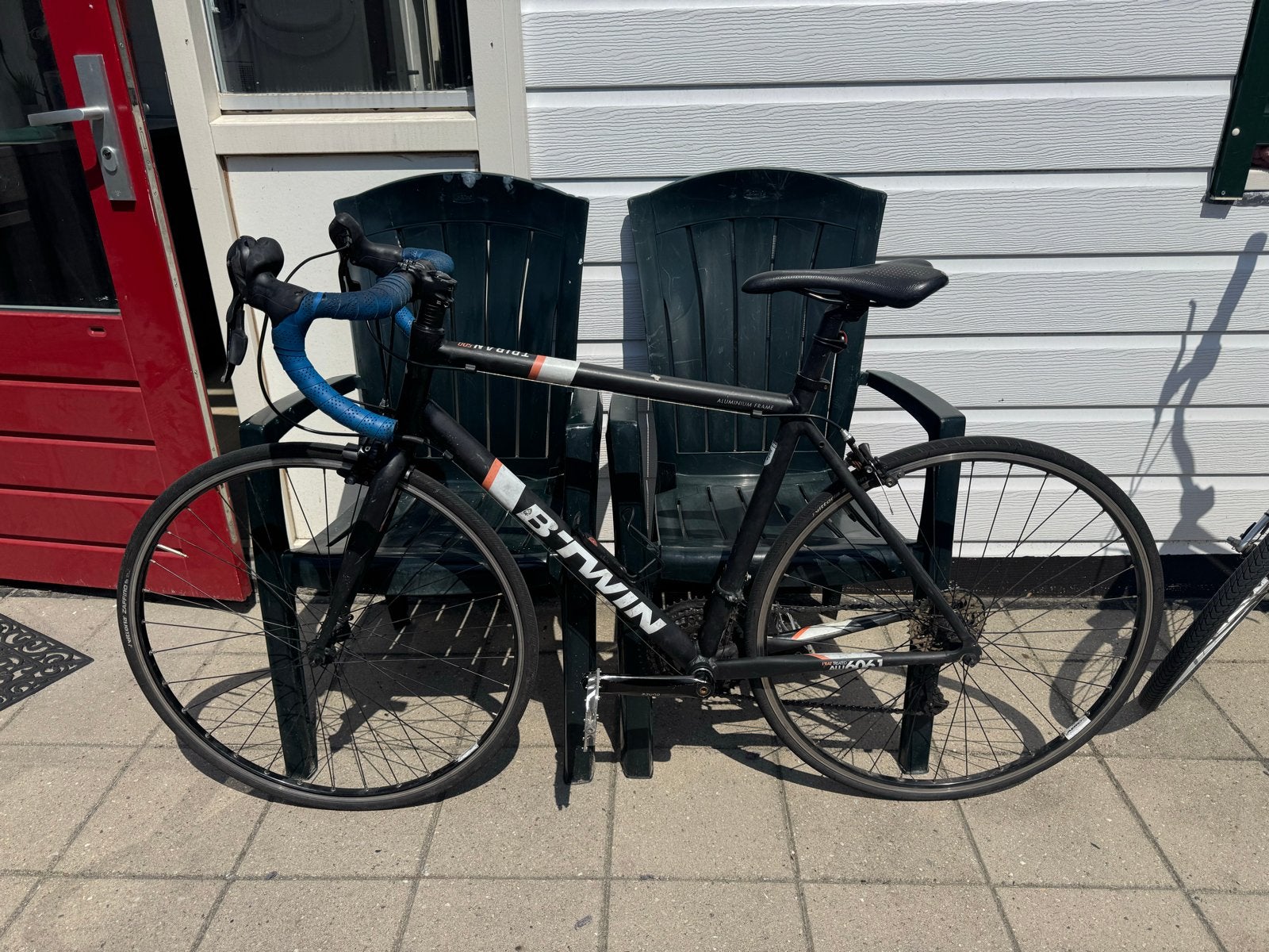 B'Twin Triban 500 racefiets - Zwart/Blauw, 28 inch, Gebruikt, 10 tot 15 versnellingen, Aluminium