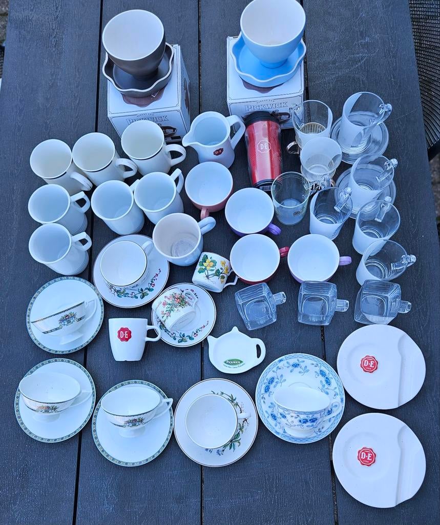 Servies Douwe Egberts, Antiek en Kunst, Ophalen of Verzenden