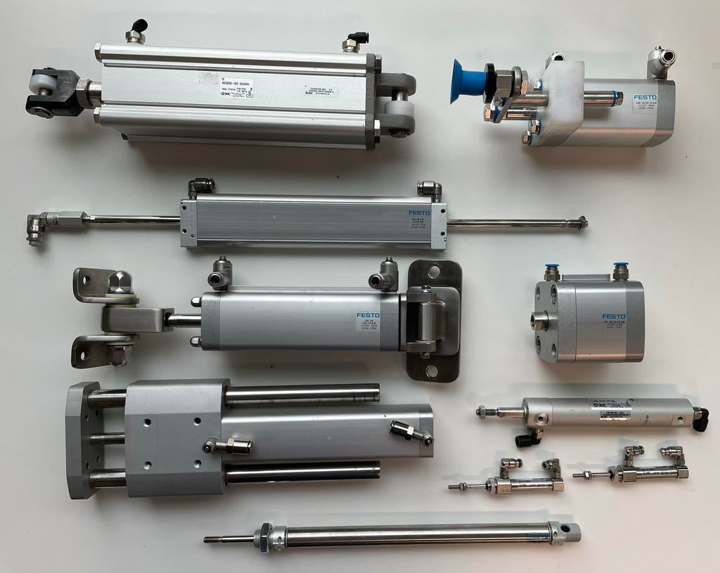 Diverse Festo cilinders pneumatiek, Ophalen of Verzenden, Zo goed als nieuw