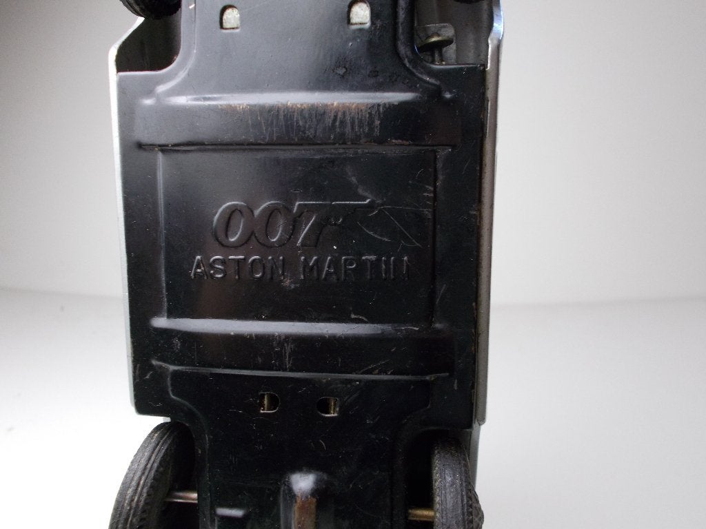 Jr. 60 GAMA GERMANY Blikken JAMES BOND 007 ASTON MARTIN DB5, Hobby en Vrije tijd, Modelauto's | 1:18, Ophalen of Verzenden, Gebruikt