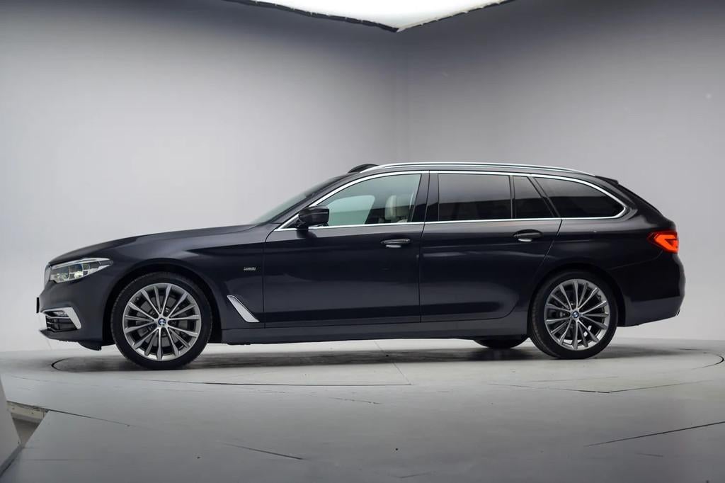 BMW 5 Serie TOURING 530i High Executive Aut. [ Panorama Lede, Automaat, 1998 cc, Gebruikt, 4 cilinders