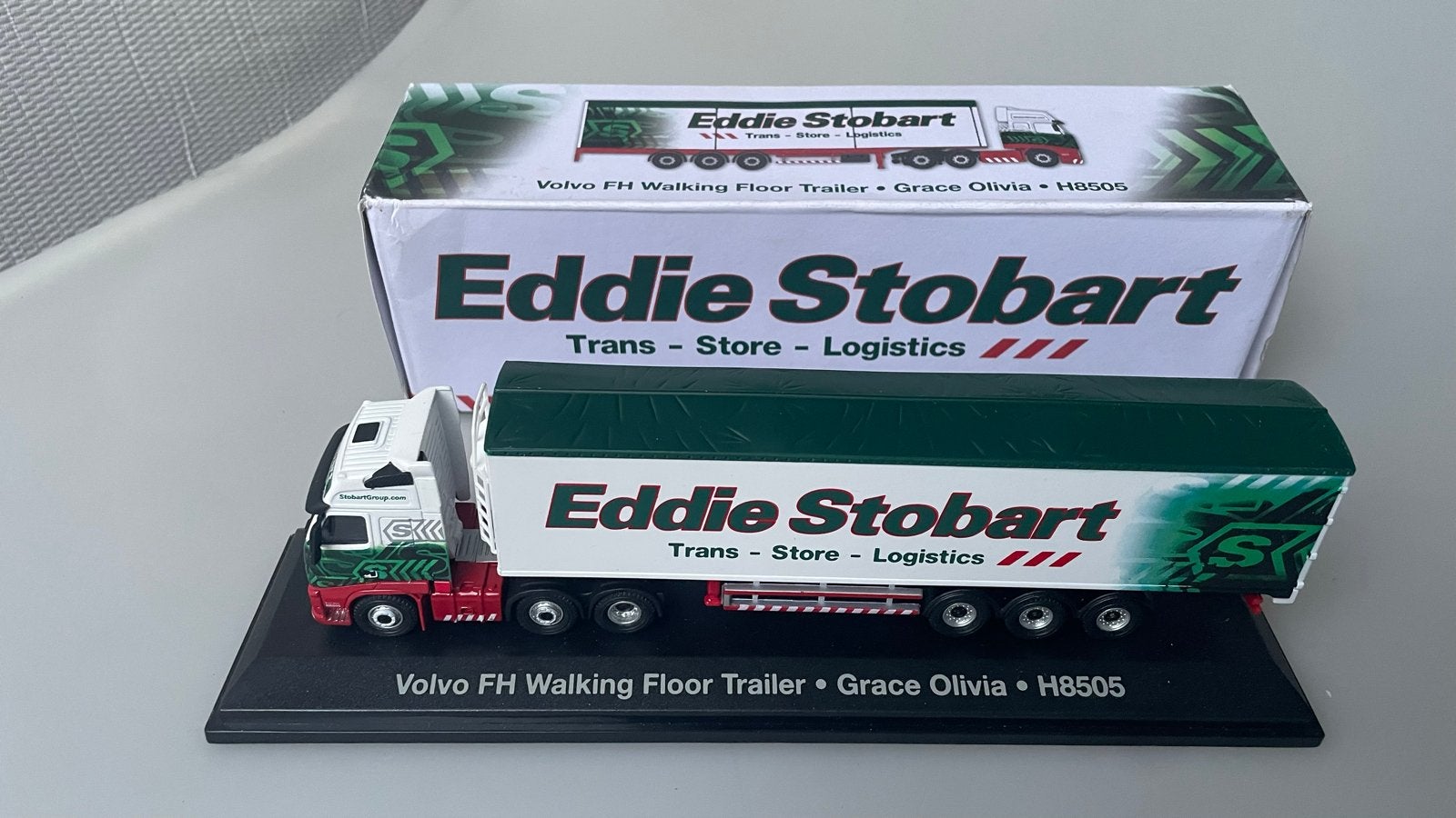 Eddie Stobart Volvo FH Walking Floor, Hobby en Vrije tijd, Ophalen of Verzenden, Zo goed als nieuw, Bus of Vrachtwagen