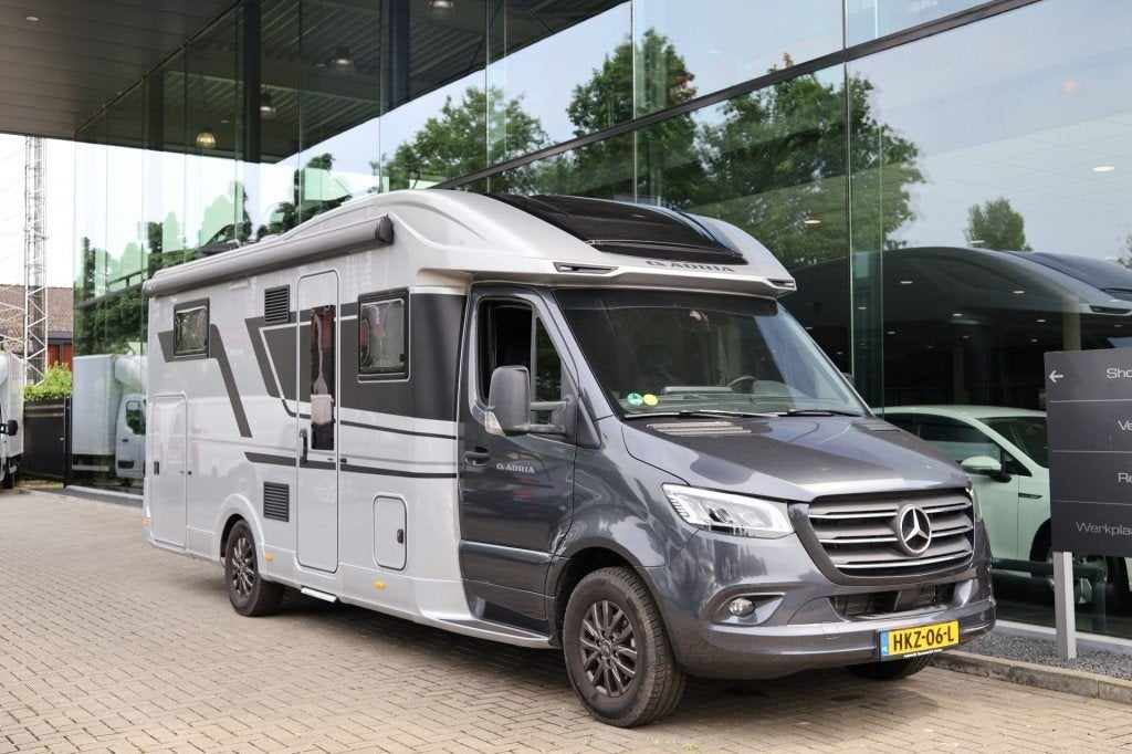 Adria CORAL MB 670 DL SUPREME *AUTOMAAT*HPC LEVEL SYSTEEM*AI, Automaat, Adria Mobil d.o.o., Bedrijf, Diesel