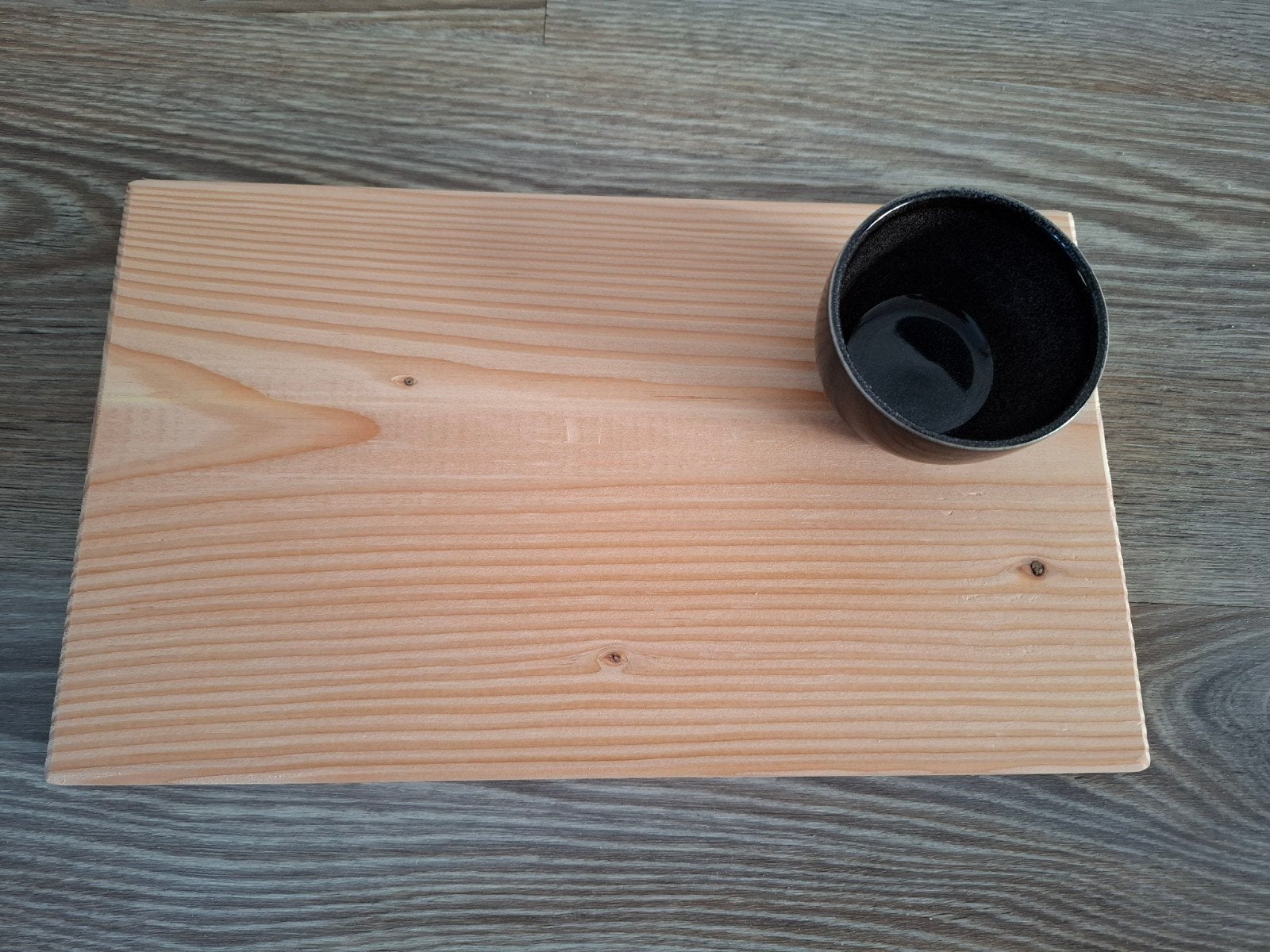 Houten borrelplank met uitsparing voor kommetje, Hout, Nieuw, Ophalen of Verzenden, Landelijk