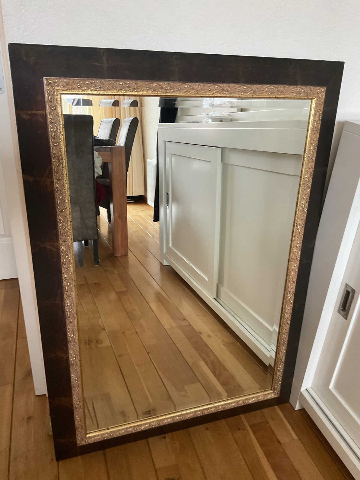 Houten spiegel bruin goud gemêleerd, facet geslepen, Huis en Inrichting, Woonaccessoires | Spiegels, Ophalen, 100 tot 150 cm, Zo goed als nieuw