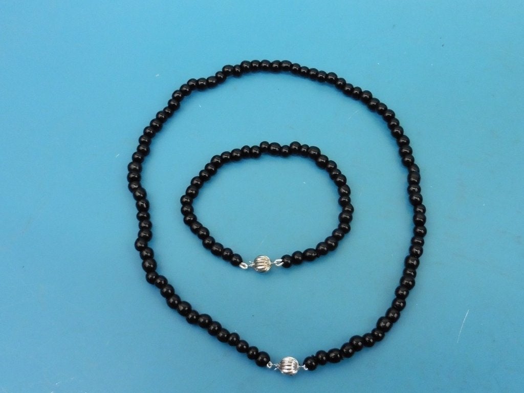 Onix collier en armband met zilveren slot               D139