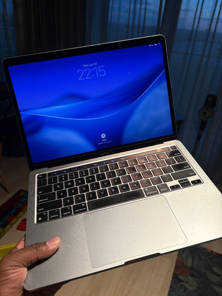 Macbook Pro M1 2020, MacBook Pro, 256 GB, Qwerty, Verzenden