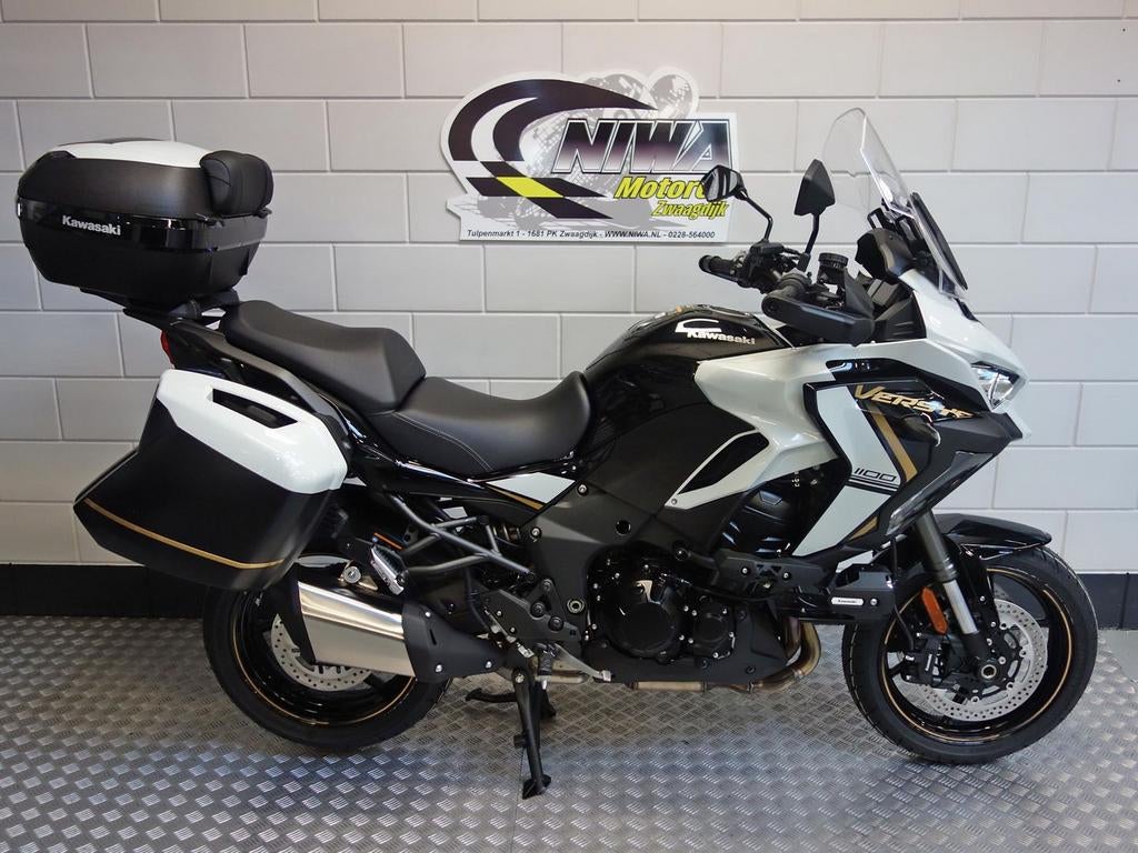 KAWASAKI VERSYS 1100 S (bj 2025), 1099 cc, 4 cilinders, Motorrijbewijs A, Bedrijf