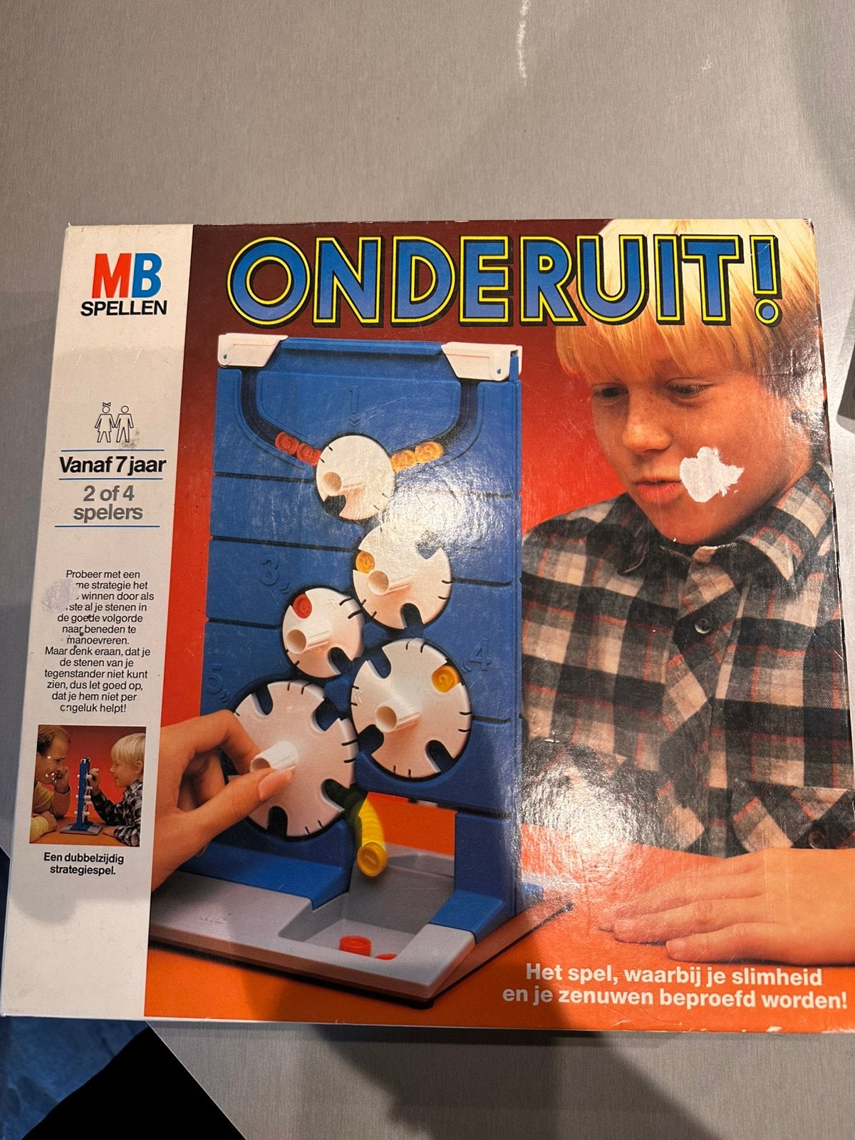 MB Spellen Onderuit! Strategisch Bordspel, Drie of vier spelers, Ophalen of Verzenden, Zo goed als nieuw