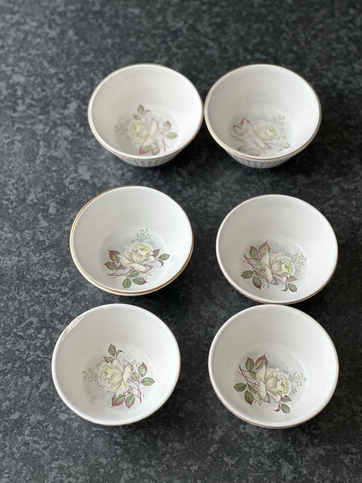Set van 6 Flora Gouda Holland schaaltjes met rozenprint, Ophalen of Verzenden