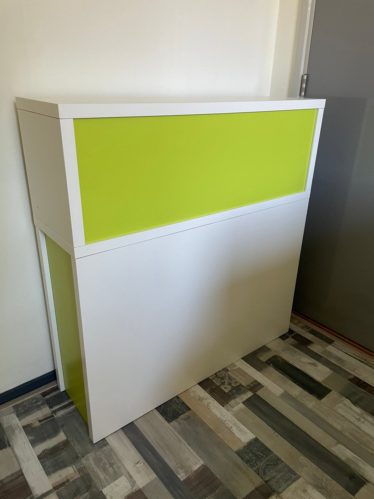 Kast uitschuifbaar limegroen/wit Ikea, Huis en Inrichting, Kasten | Overige, Ophalen, Gebruikt