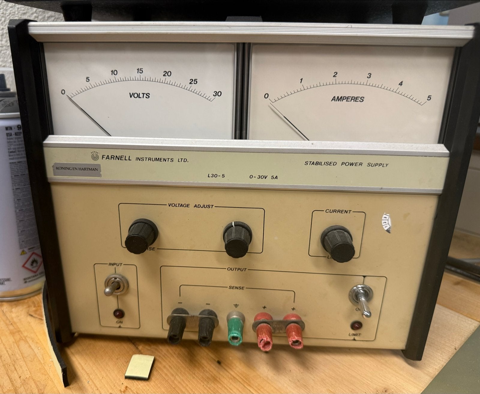 Farnell L30-5 Gestabiliseerde Voeding 0-30V 5A, Ophalen, Gebruikt
