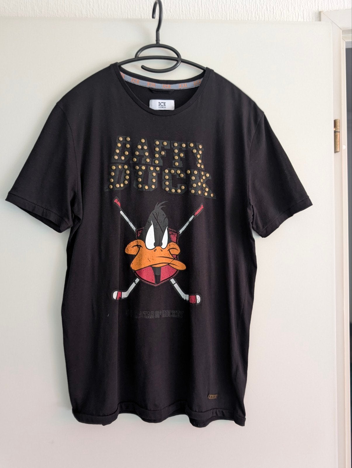 Iceberg Daffy Duck T-shirt Zwart Maat S/M, Zwart, Ophalen of Verzenden, Zo goed als nieuw, Maat 46 (S) of kleiner