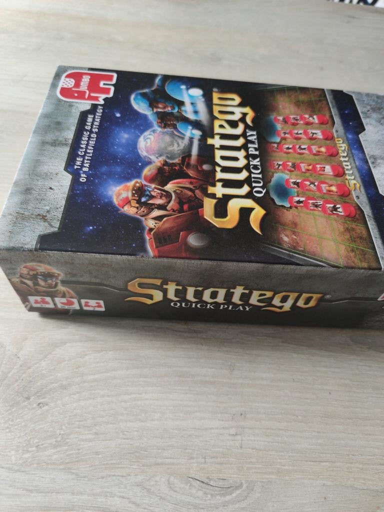 Stratego Quick Play - Compact Strategisch Bordspel, Hobby en Vrije tijd, Gezelschapsspellen | Bordspellen, Jumbo B.V., Een of twee spelers