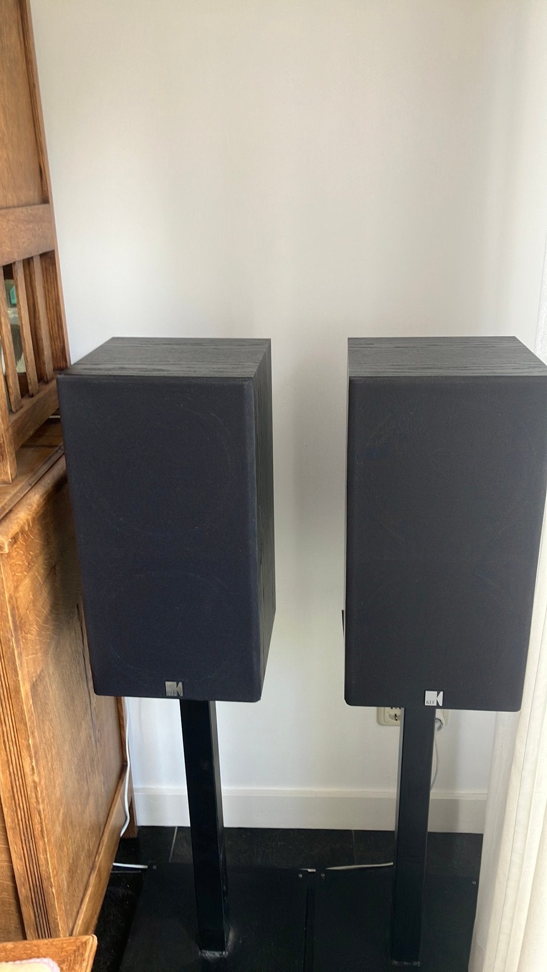 KEF C55 Speakers met Stands - Krachtig Geluid, Gebruikt, 120 watt of meer, Front, Rear of Stereo speakers, Ophalen