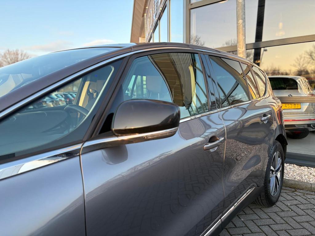Renault Espace 1.6 dCi Intens | Full options | Head up | Aut, Gebruikt, Euro 6, 4 cilinders, 2000 kg