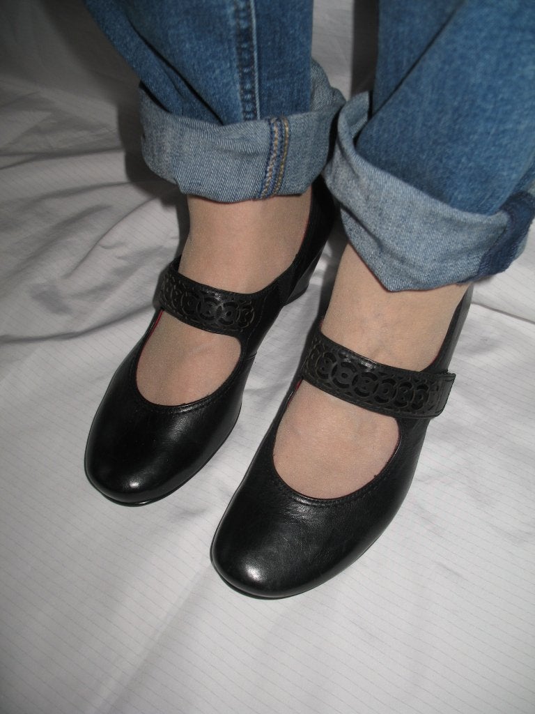Jenny ( by Ara)Leren Pumps met Bandje Mt.39 Niet op Gelopen, Pumps, Zwart, Ophalen of Verzenden, Zo goed als nieuw