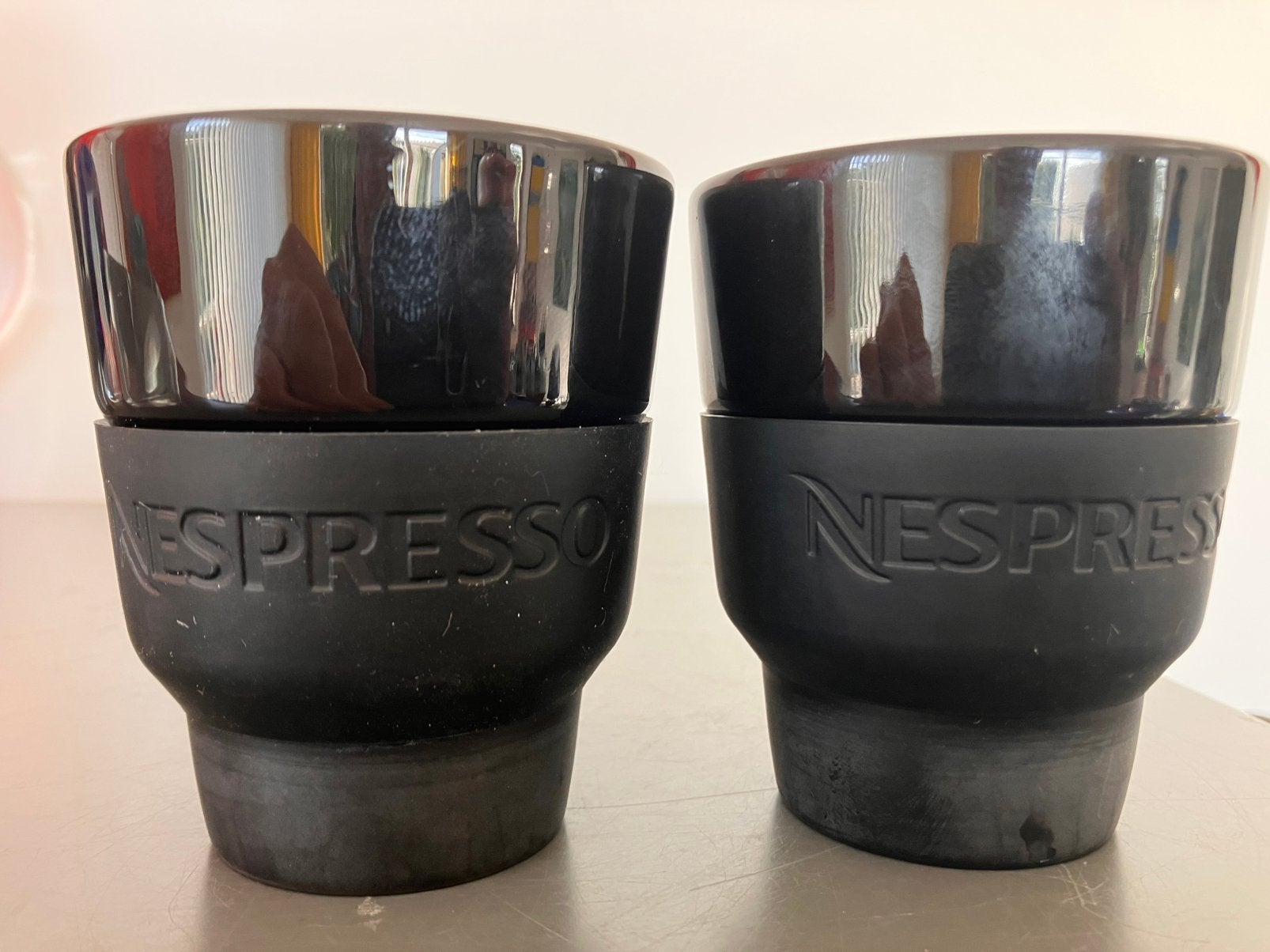 NESPRESSO TOUCH 2 kopjes, Ophalen of Verzenden, Zo goed als nieuw, Overige stijlen, Kop(pen) en/of Schotel(s)