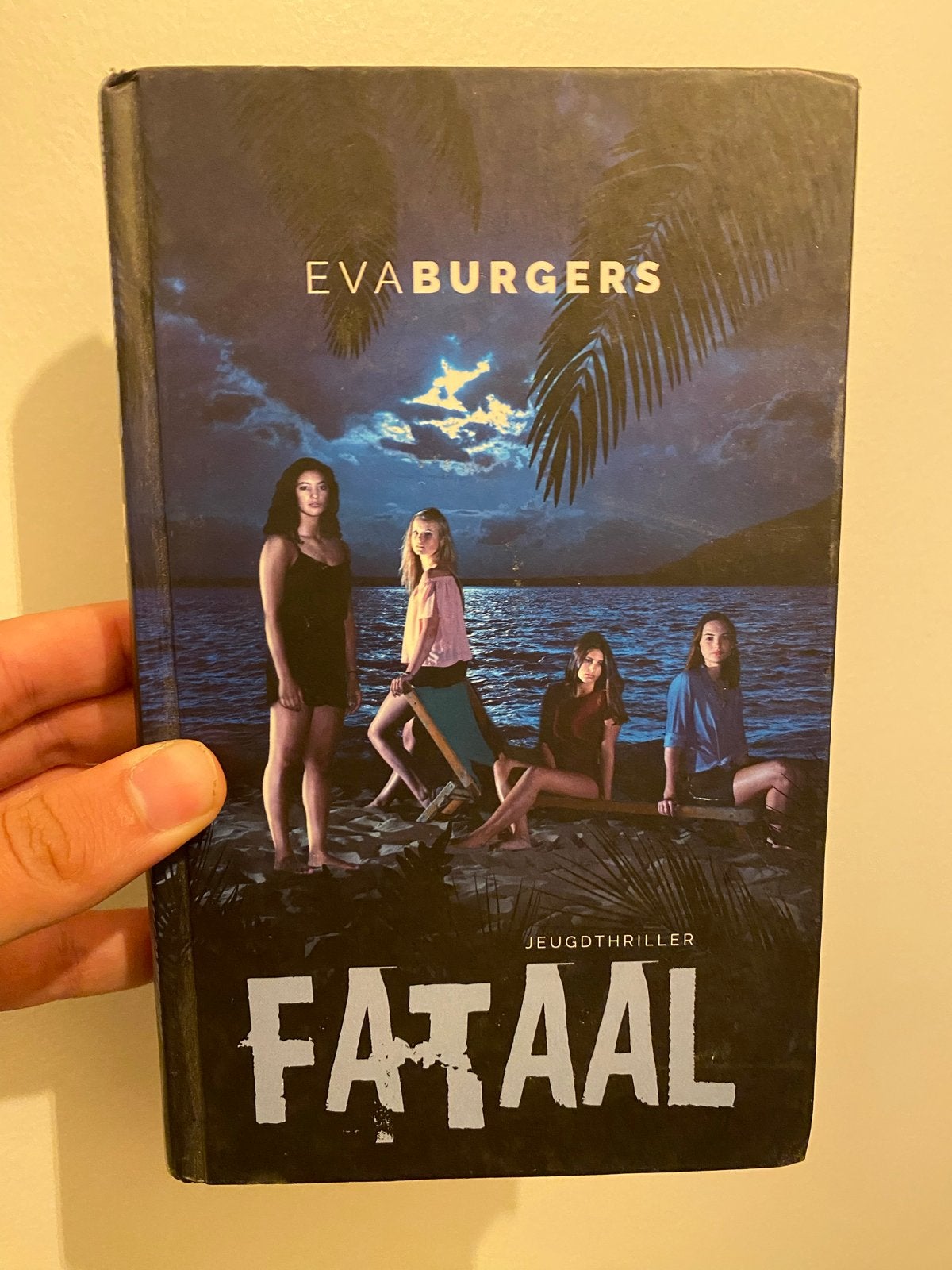 Fataal - Jeugdthriller van Eva Burgers, Ophalen of Verzenden, Gelezen, Nederland