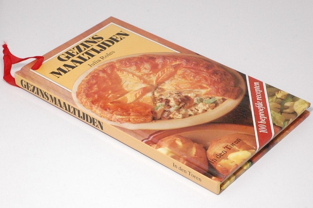 Boek: Gezinsmaaltijden (Hardcover, 1981) - J. Roles, Verzenden, Zo goed als nieuw