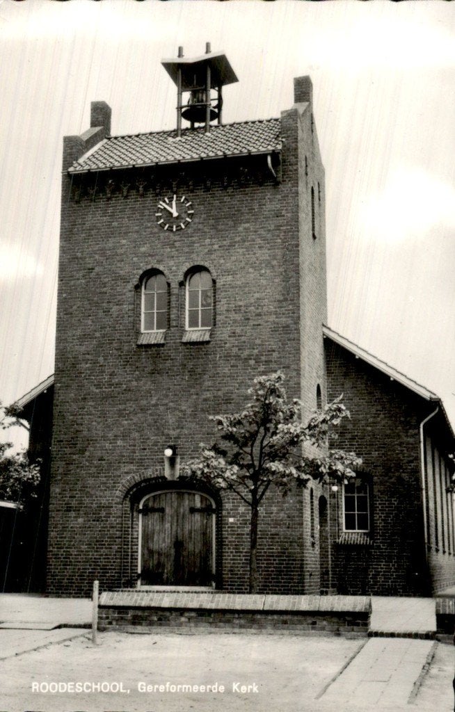 Roodeschool - Gereformeerde Kerk - Toren met klok, Ophalen of Verzenden, 1940 tot 1960, Ongelopen, Groningen