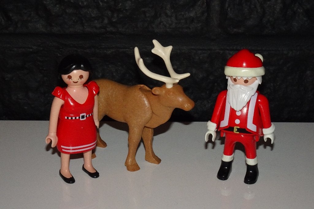 13 - Kerstman met vrouw en rendier 3268, Ophalen of Verzenden