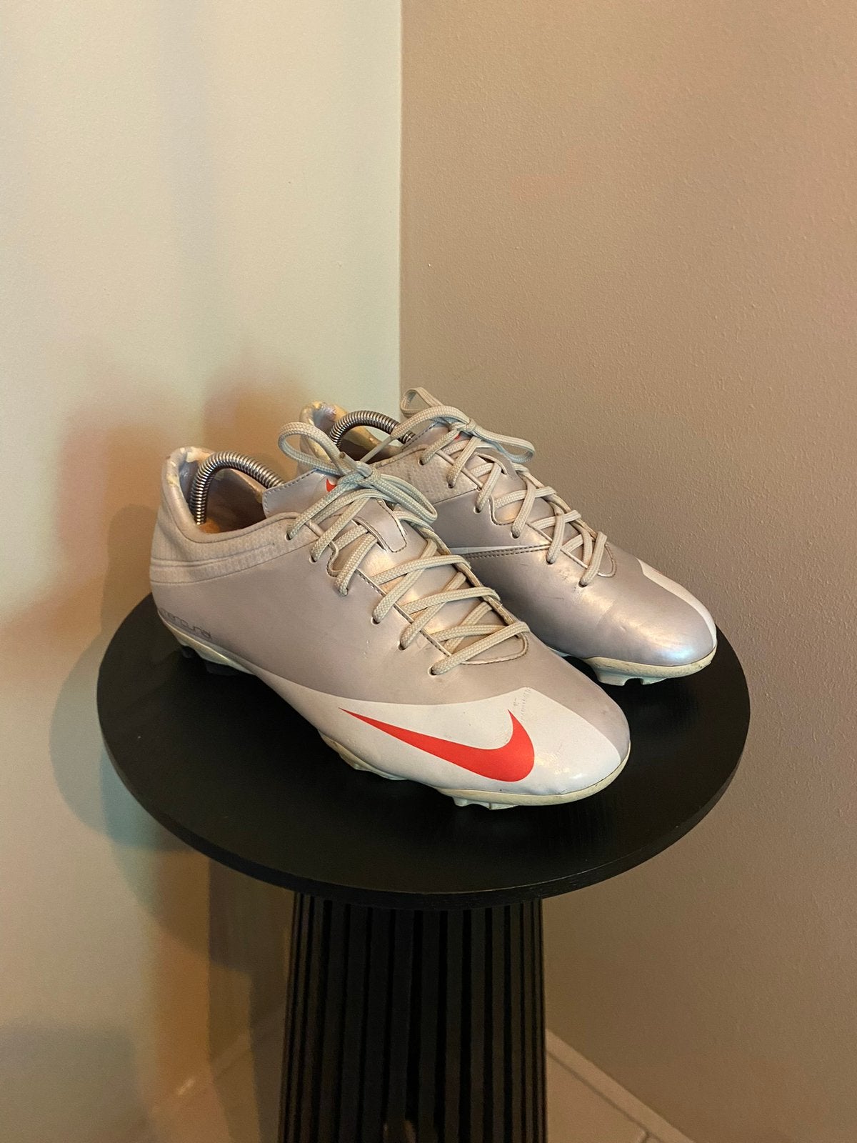 Nike Mercurial Veloci V FG voetbalschoenen (42), Sport en Fitness, Voetbal, Ophalen of Verzenden, Gebruikt, Schoenen