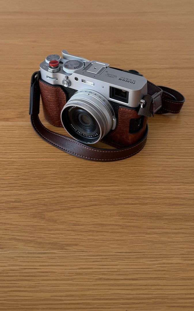 Fujifilm X100VI Zilver met accessoires - Zo goed als nieuw, Audio, Tv en Foto, Fotocamera's Digitaal, Ophalen, Zo goed als nieuw