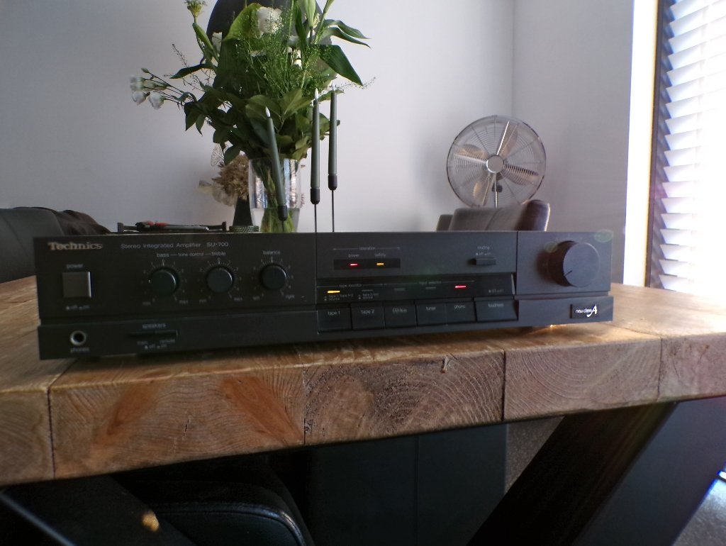 mooie Technics New Class A versterker SU-700, Overige merken, Gebruikt, Ophalen of Verzenden, 120 watt of meer