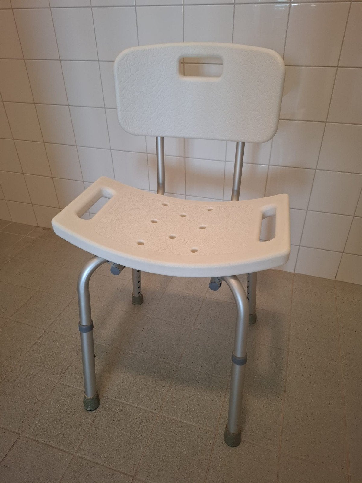 Douchestoel, in hoogte verstelbaar., Ophalen, Zo goed als nieuw
