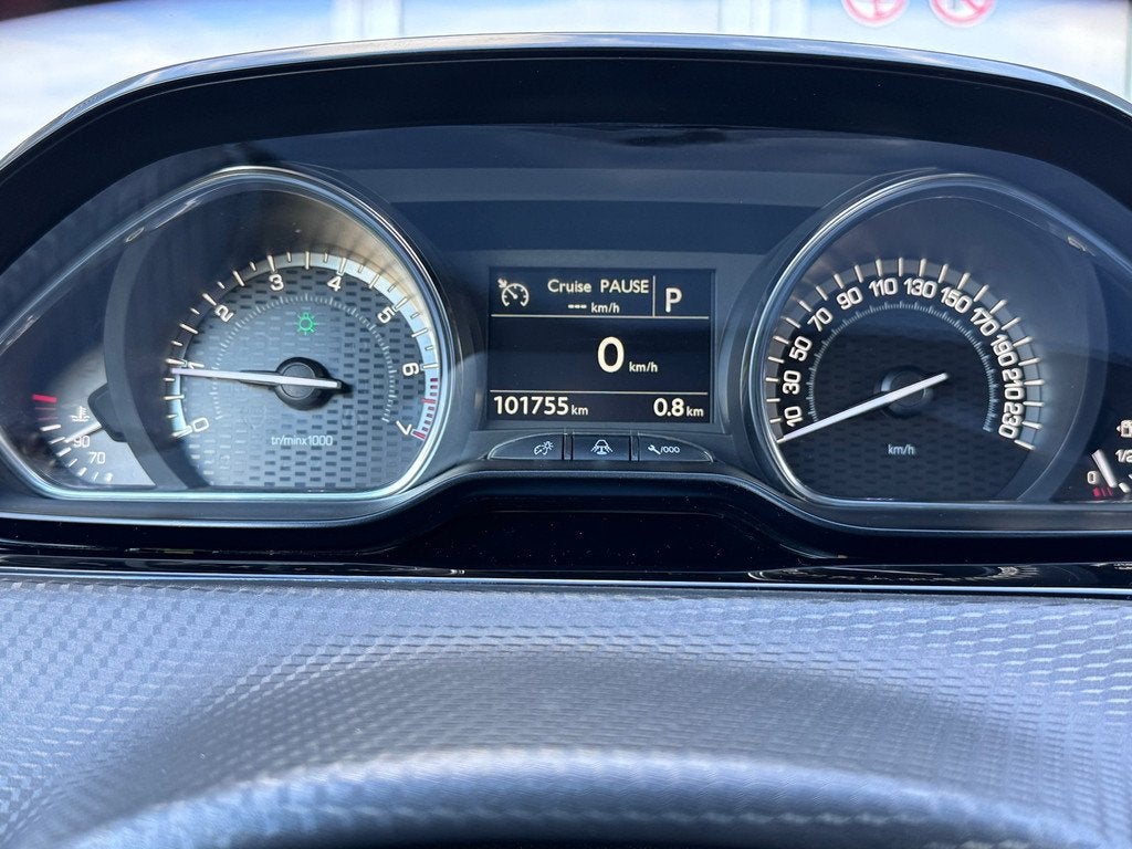Peugeot 2008 1.2 PureTech GT-Line | Automaat | Camera | Carp, Euro 6, 1199 cc, 1165 kg, Bedrijf