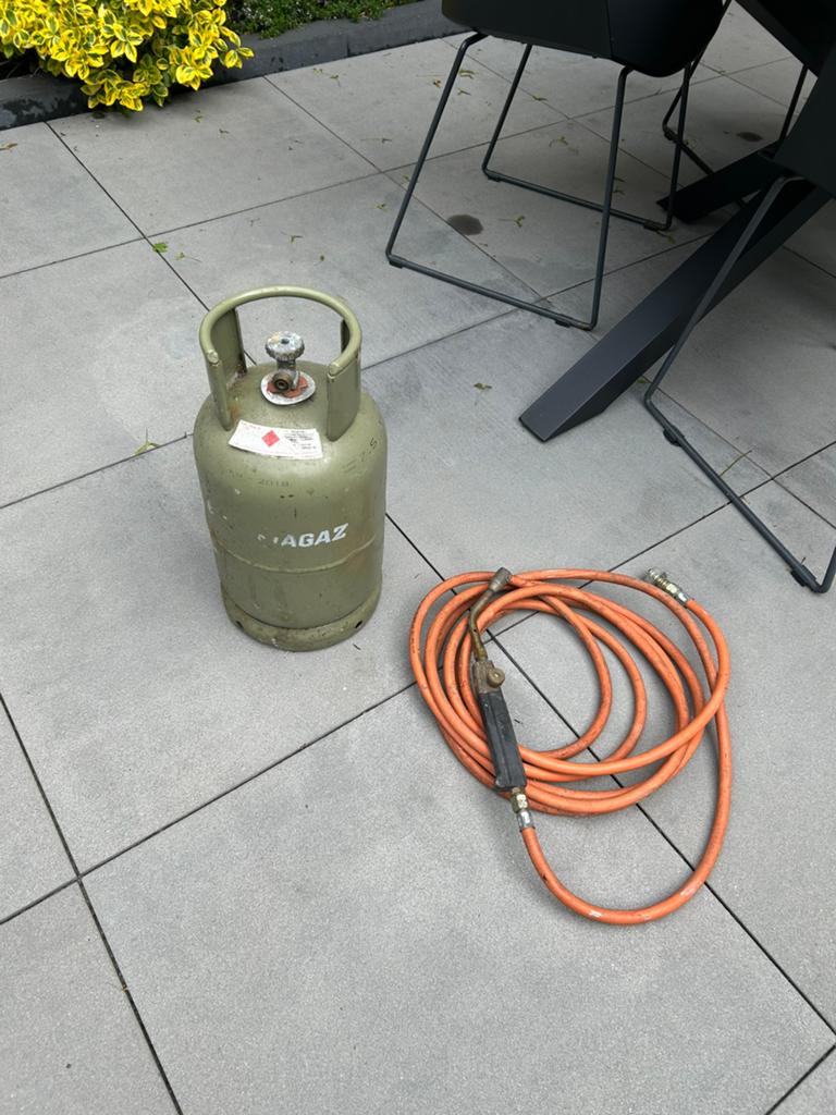 Gasfles met brander en slang - Ideaal voor onkruid, Ophalen, Gebruikt