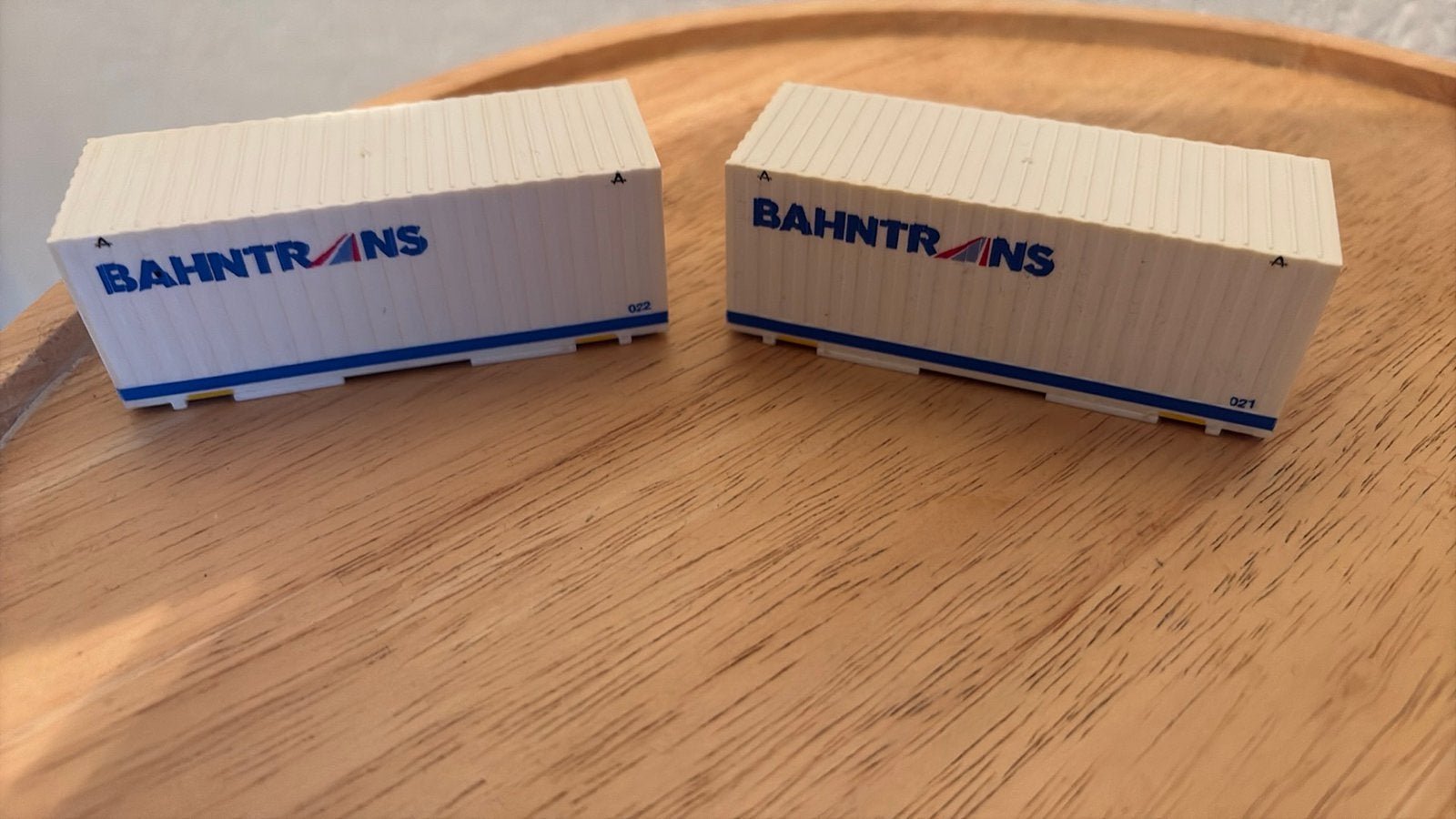 2 BAHNTRANS CONTAINERS. HO 1:87, Ophalen of Verzenden, Zo goed als nieuw