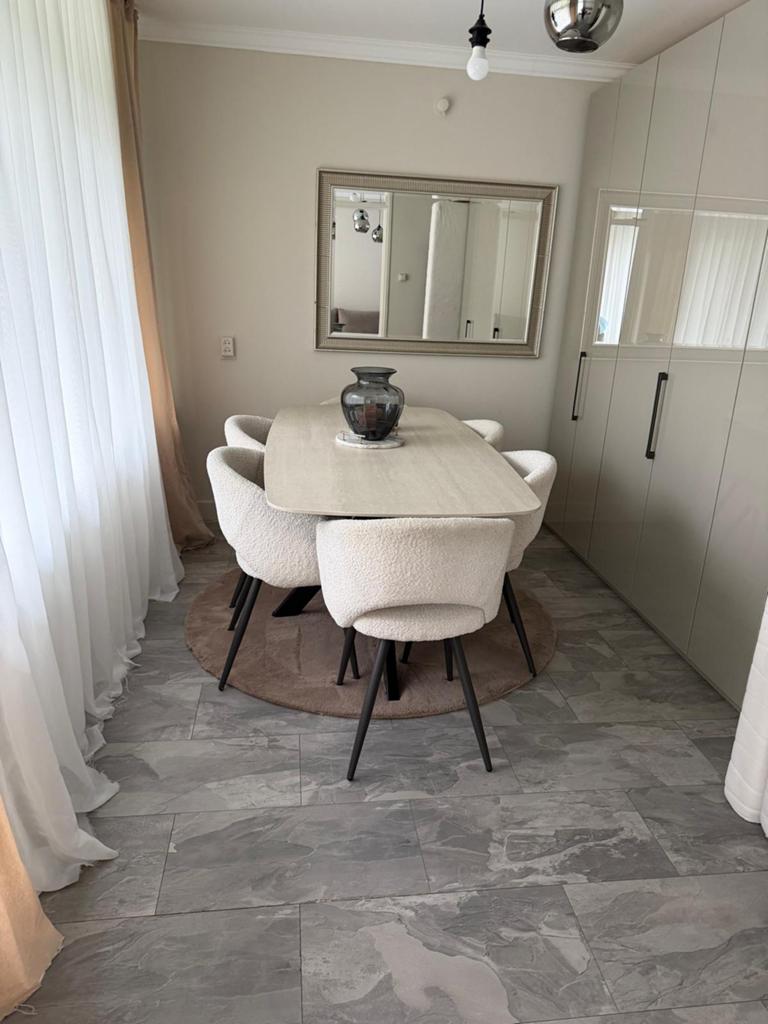 Tafel met stoelen en salontafel complet, Huis en Inrichting, Tafels | Eettafels, Ophalen, Zo goed als nieuw, Rechthoekig, 50 tot 100 cm