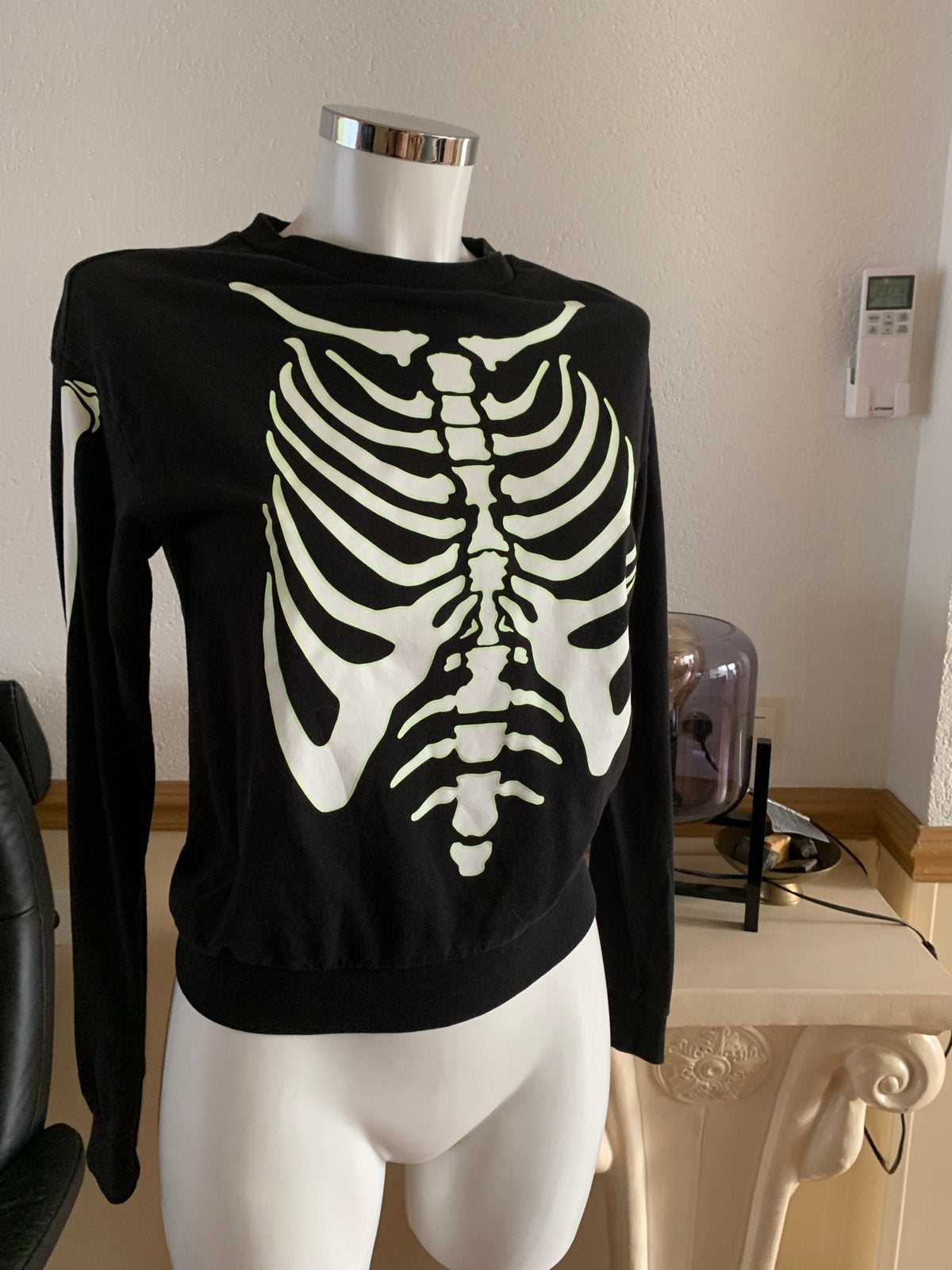 H&M Divided Zwart Skelet Trui Maat XS, Zwart, Ophalen of Verzenden, Lange mouw, Maat 34 (XS) of kleiner