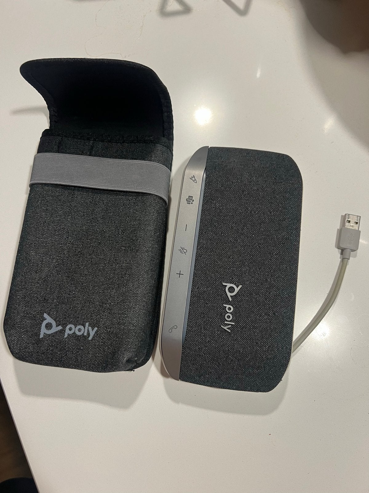 Poly SY20-M USB-A Draagbare Speakerphone met Hoesje, Audio, Tv en Foto, Luidsprekers, Inclusief kabels, Zo goed als nieuw, Draagbare speaker