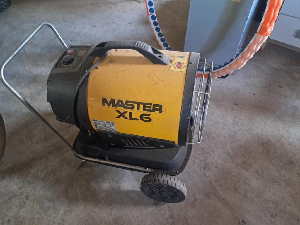 Master XL6 Kachel - Diesel Heater 17 kW, Ophalen, 30 tot 80 cm, Gebruikt, Kachel