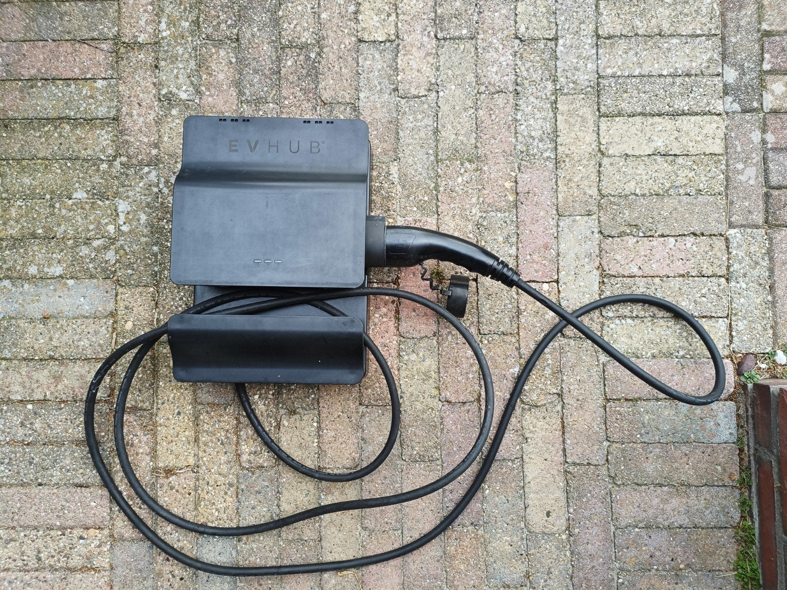 EVHUB Laadstation laadpaal, Ophalen of Verzenden, Gebruikt, Compleet systeem, 200 wattpiek of meer
