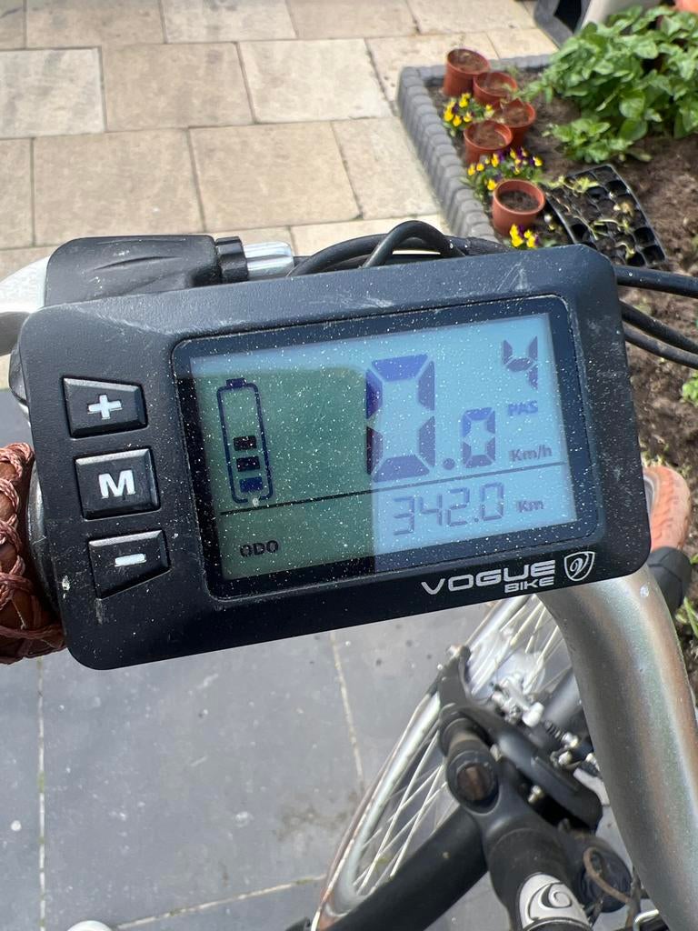 Vogue Basic E-bike - Damesfiets met 3 versnellingen, Ophalen, Zo goed als nieuw