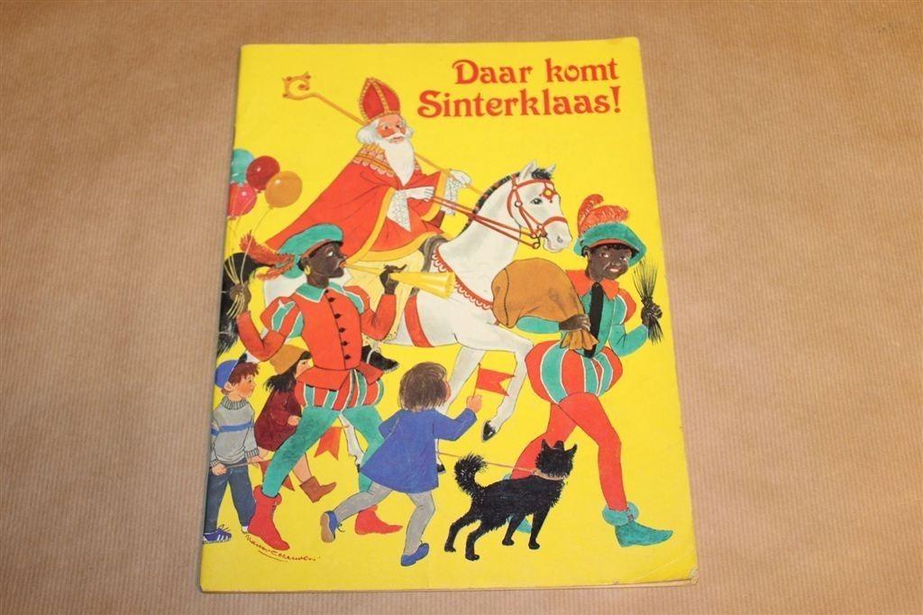 Daar Komt Sinterklaas! [1970] — Vintage Prentenboek, Gebruikt, -, -, Ophalen of Verzenden