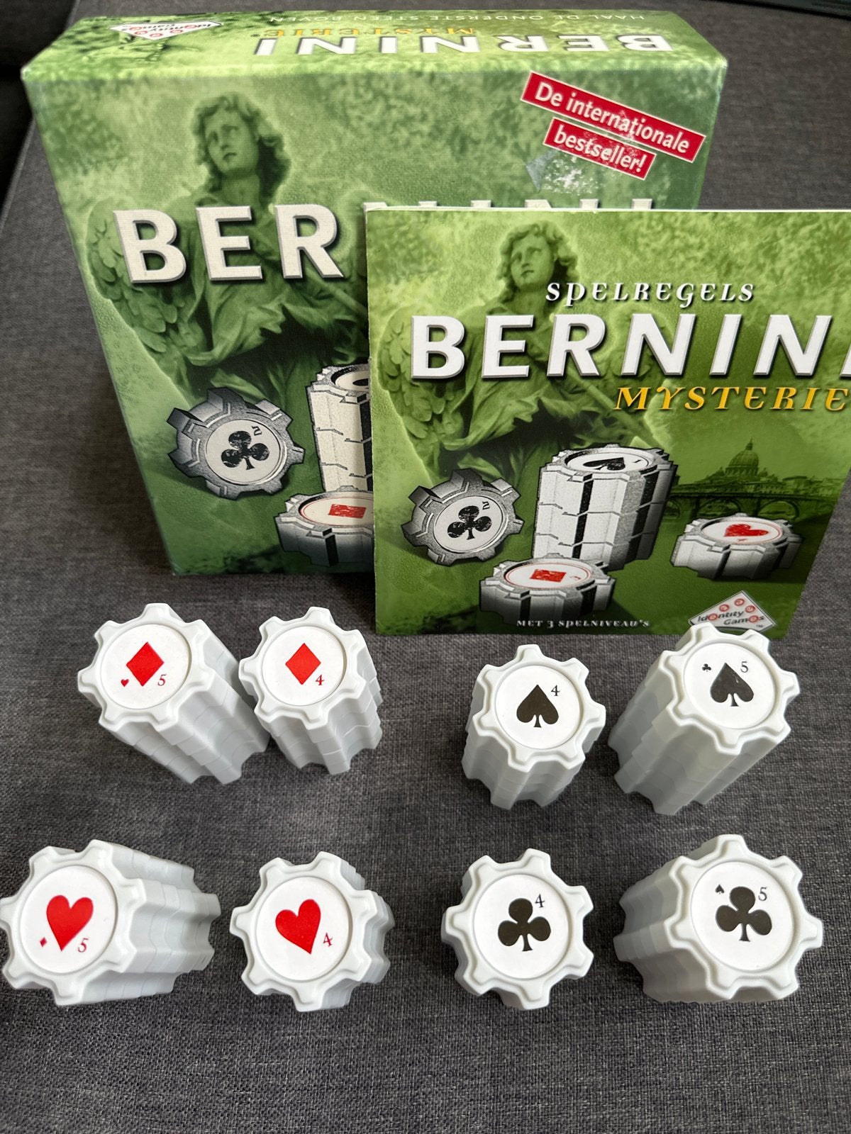 Bernini Mysterie Bordspel - Internationaal Bestseller, Drie of vier spelers, Ophalen of Verzenden, Zo goed als nieuw