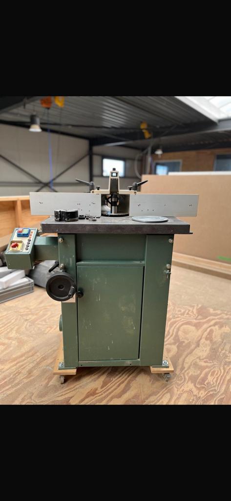 Kity 629 freestafel, Doe-het-zelf en Verbouw, Gereedschap | Freesmachines, Ophalen, Gebruikt, Elektrisch