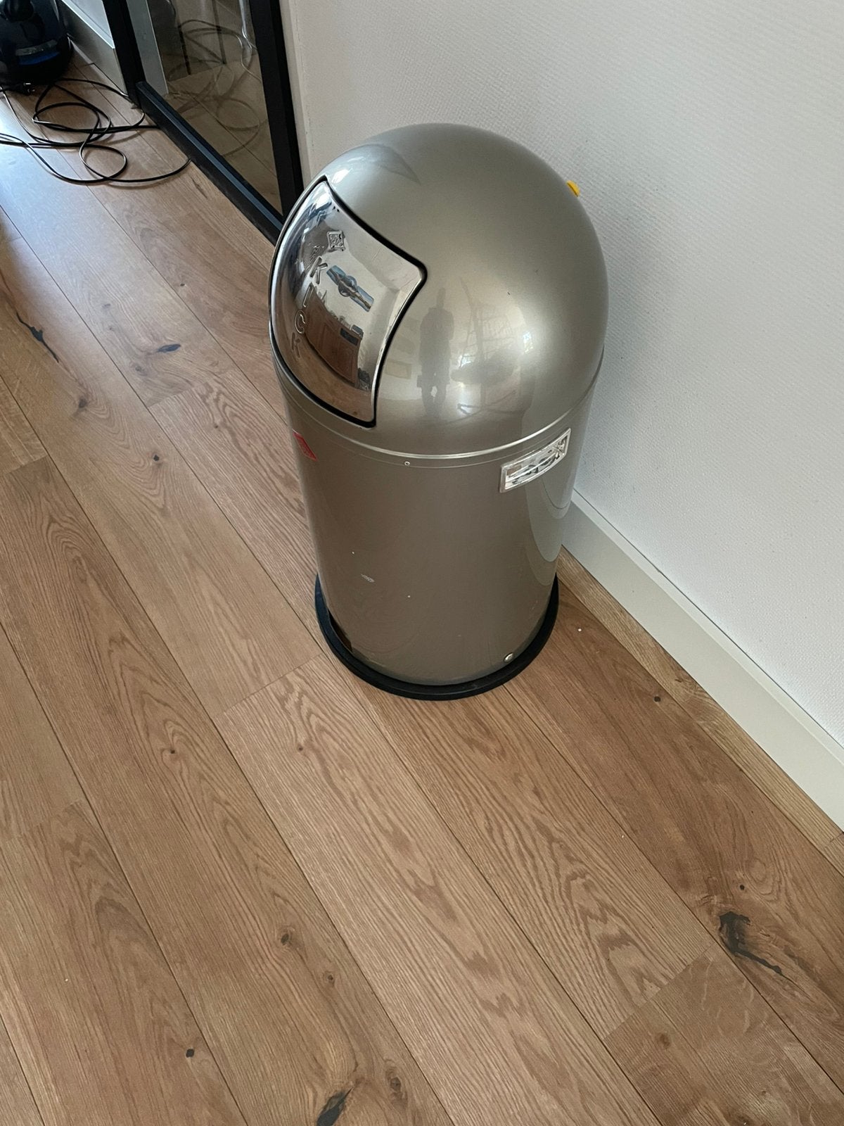 Wesco afvalemmer - Voetpedaal ontbreekt, Ophalen, Gebruikt, 50 tot 75 cm, 20 tot 30 liter