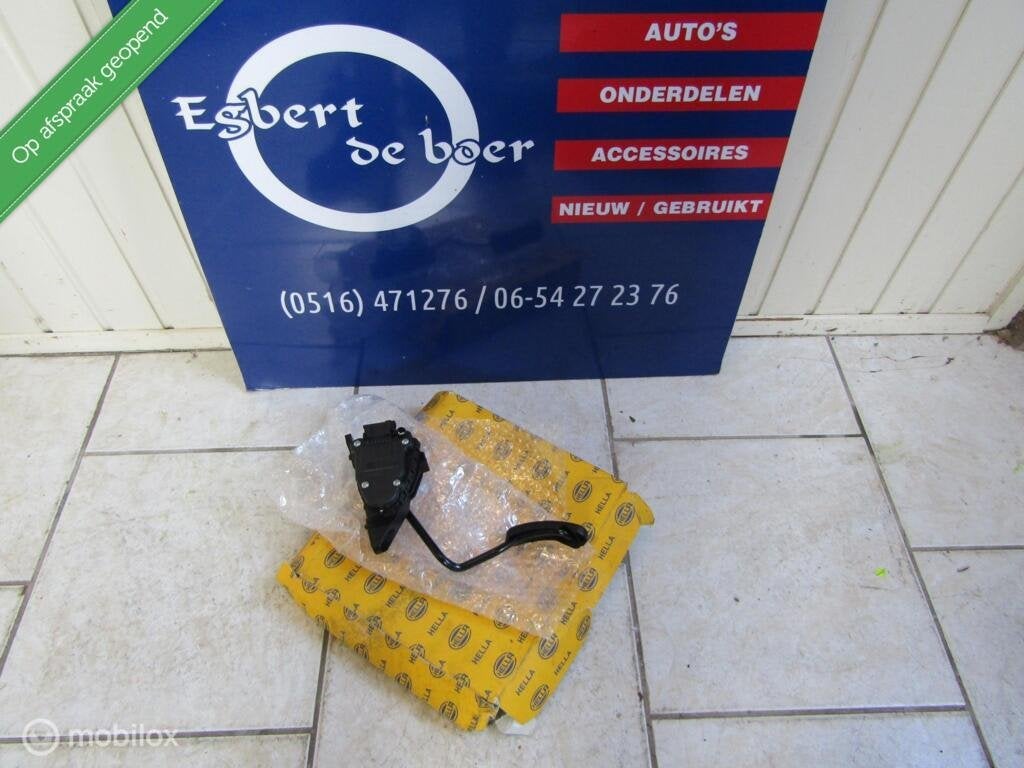 Electro gaspedaal opel vivaro renault trafic nissanprimastar, Gebruikt, Opel, Ophalen of Verzenden, Opel