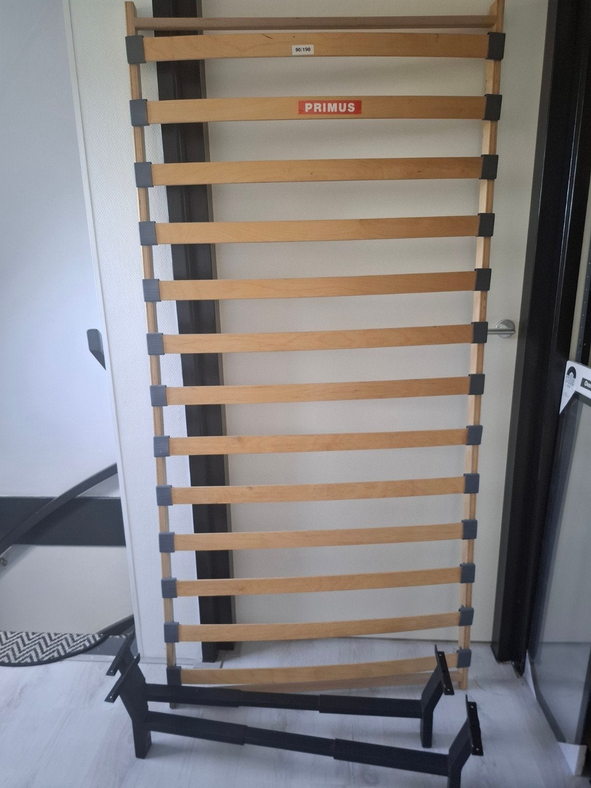 1 persoons bed onderstel eventueel met matras, Ophalen, Gebruikt, 90 cm, Eenpersoons