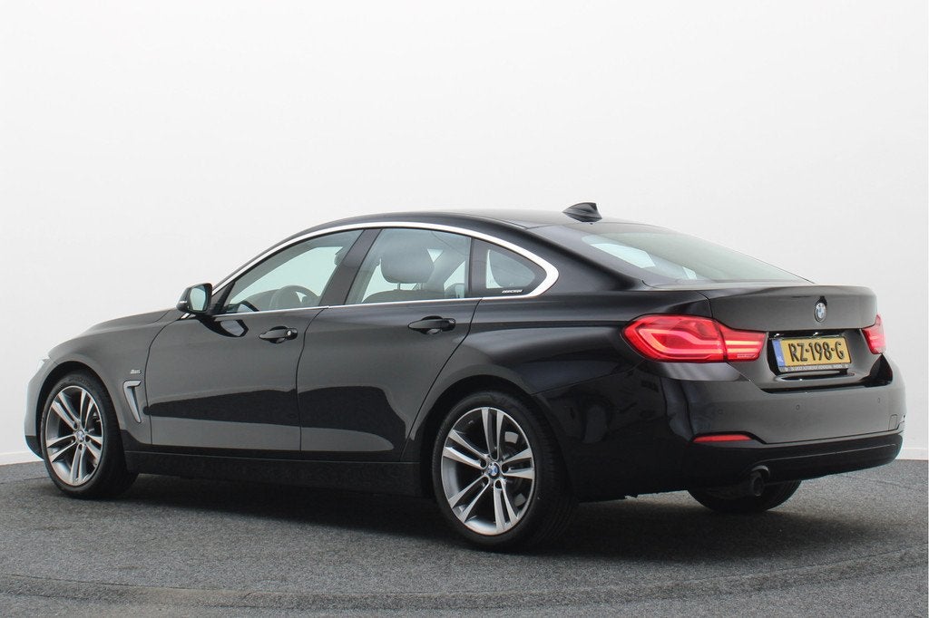 BMW 4 Serie Gran Coupé 418i Executive Automaat LED, Navigat, Automaat, Gebruikt, Zwart, 3 cilinders