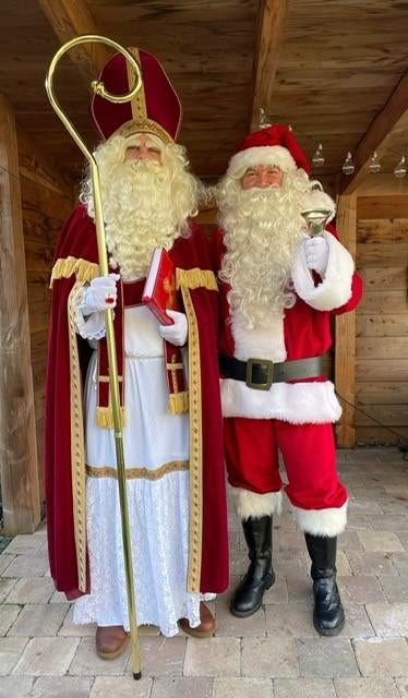 Verhuur Sinterklaas, Pieten & Kerstman Kostuums, Ophalen, Zo goed als nieuw