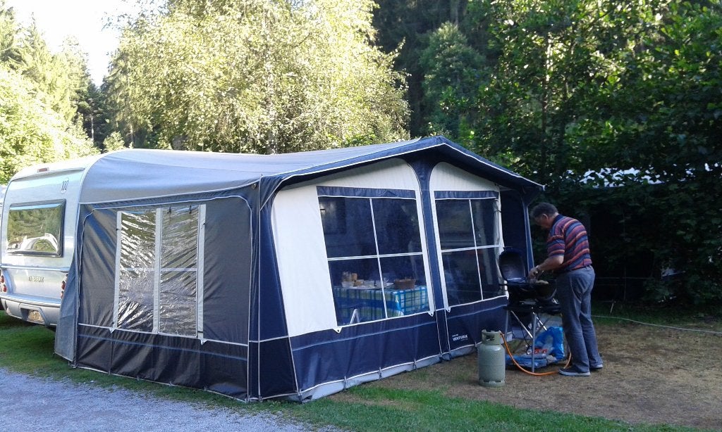 voortent met luifel, Ophalen, Gebruikt, Isabella